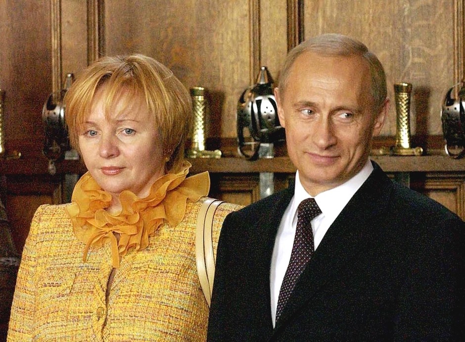 Путин с супругой